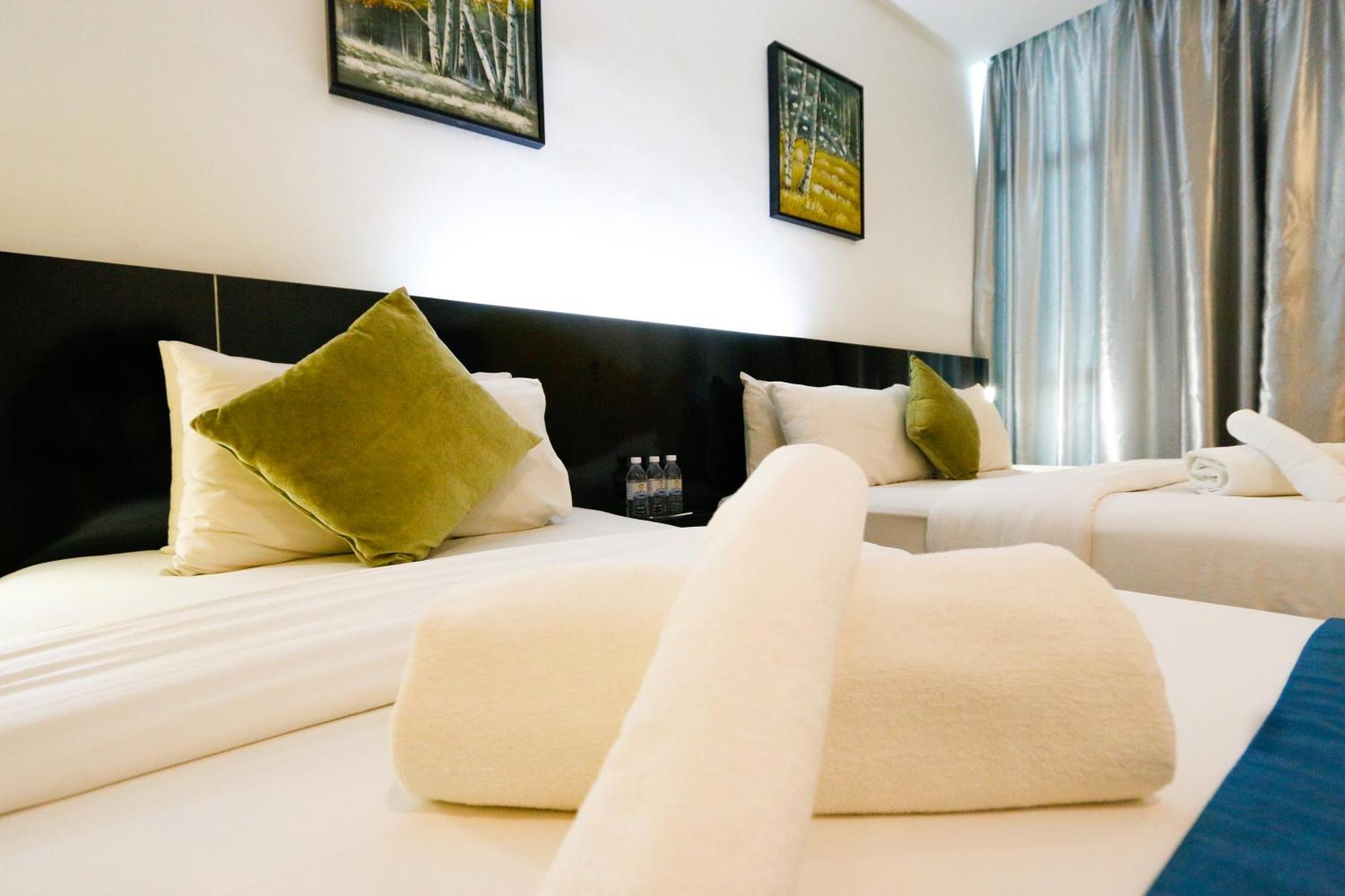 Golden Roof Hotel Ampang Ipoh Exterior photo