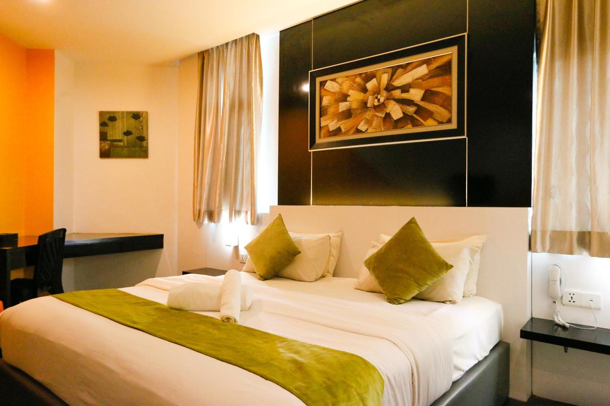 Golden Roof Hotel Ampang Ipoh Exterior photo