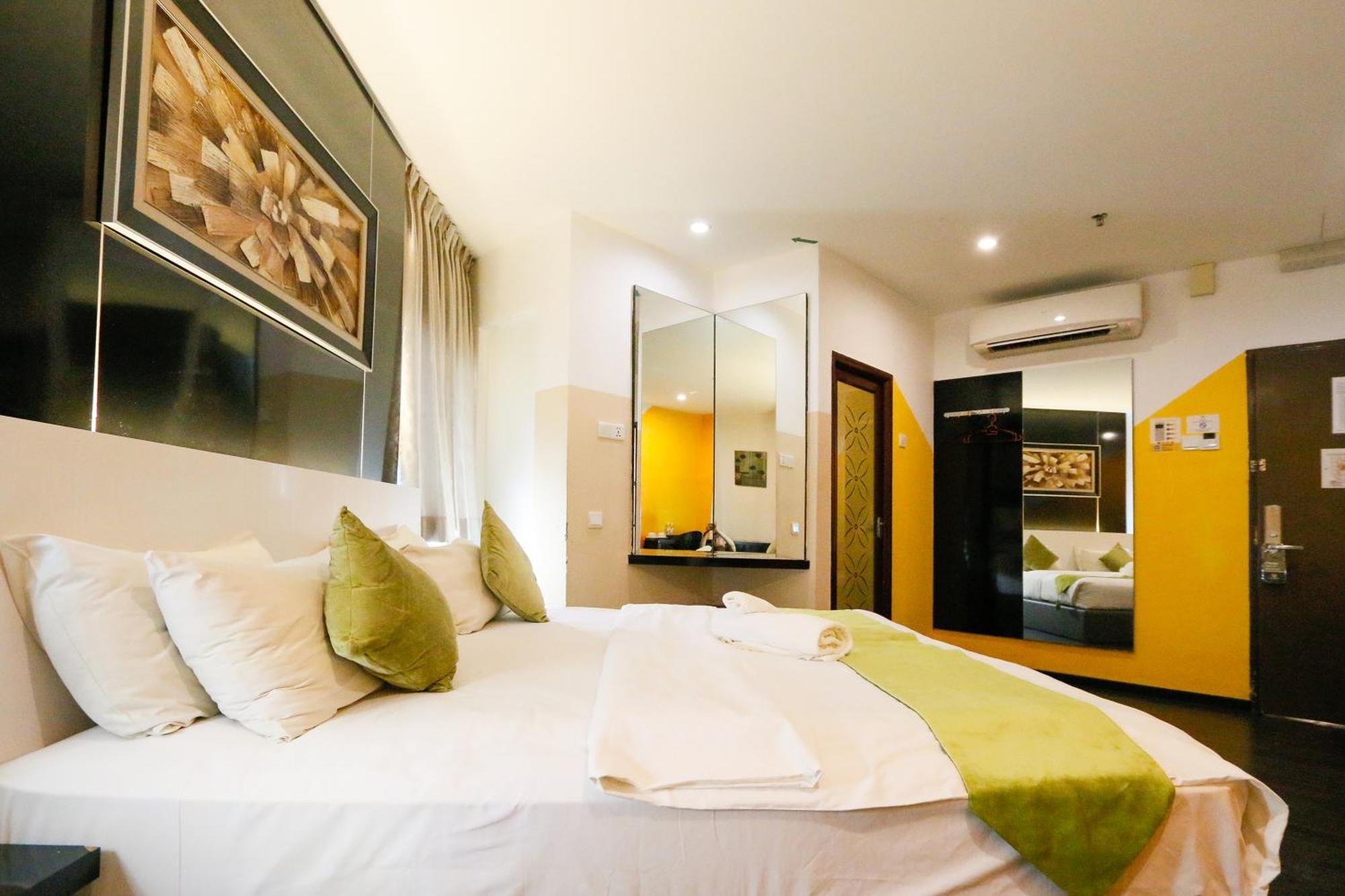 Golden Roof Hotel Ampang Ipoh Exterior photo