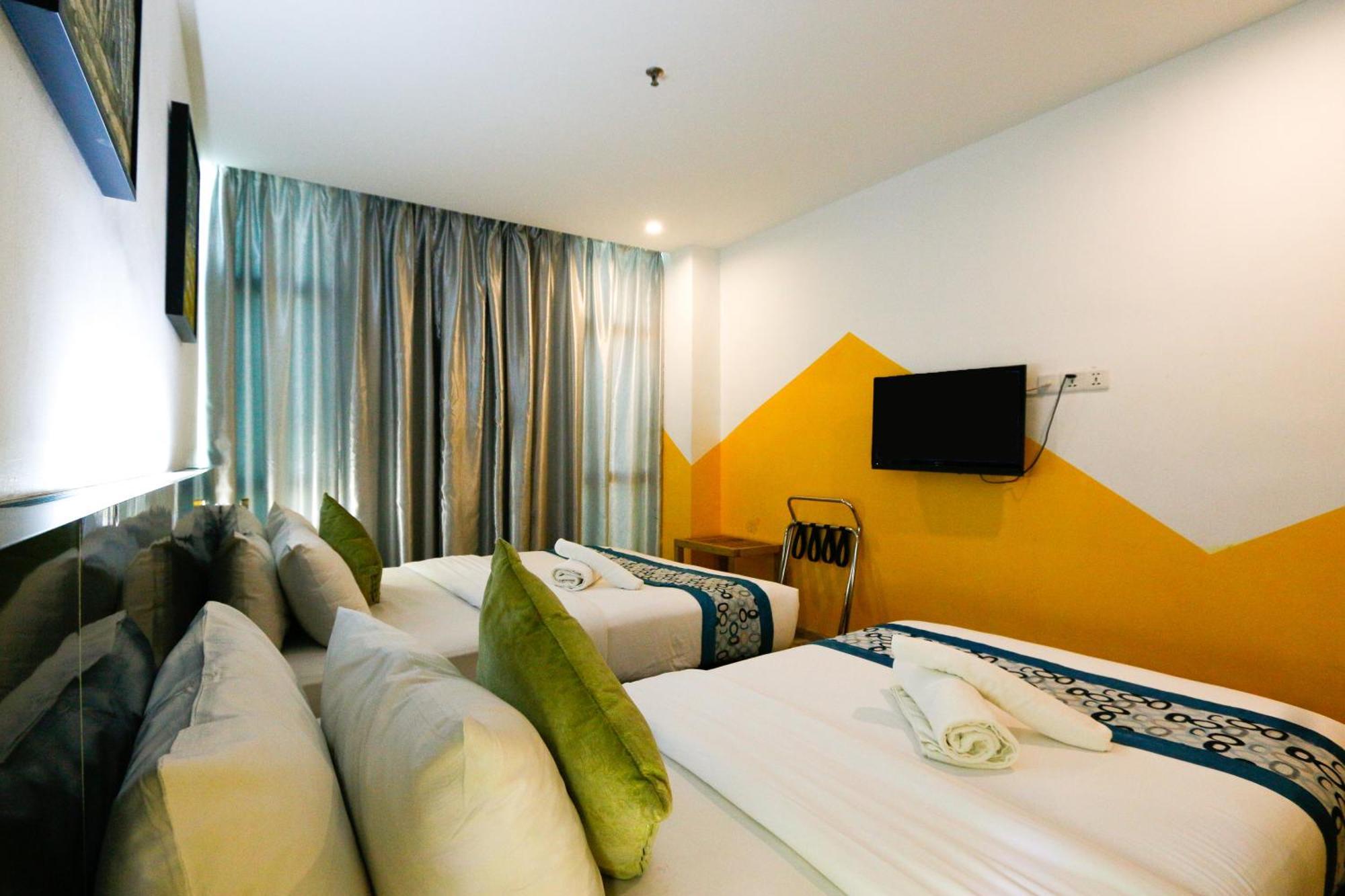 Golden Roof Hotel Ampang Ipoh Exterior photo