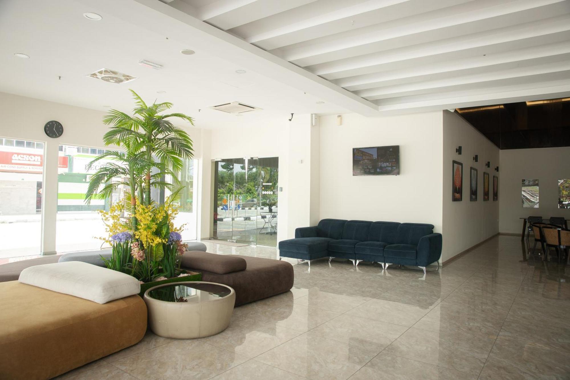 Golden Roof Hotel Ampang Ipoh Exterior photo