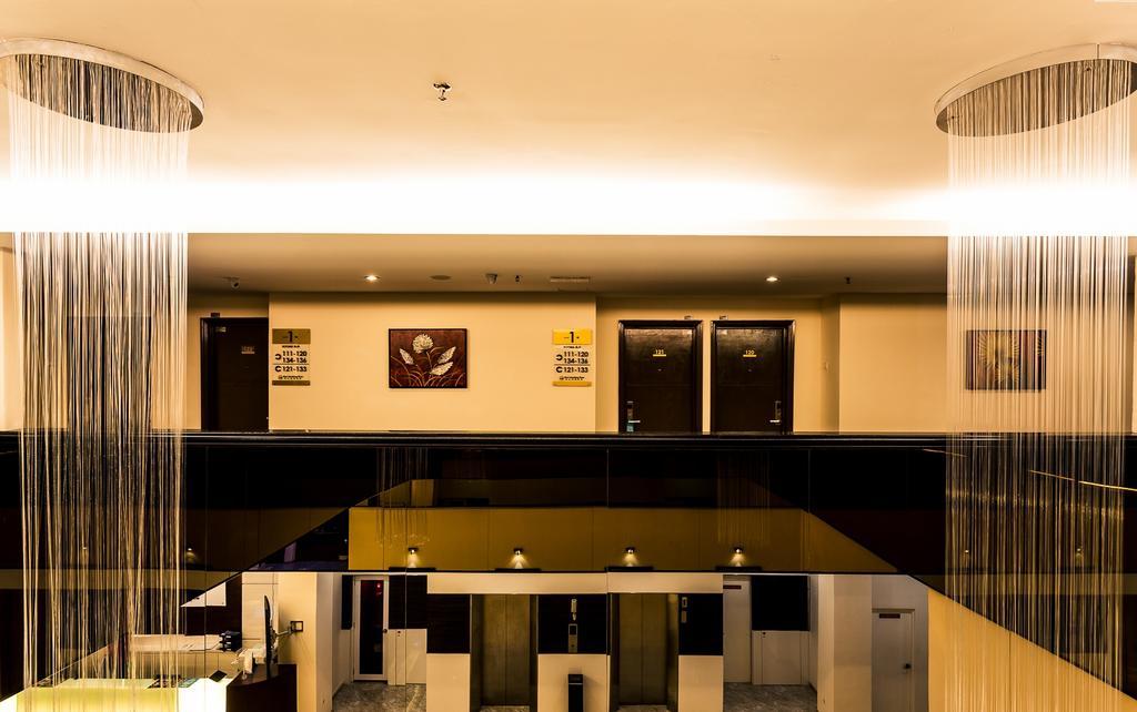 Golden Roof Hotel Ampang Ipoh Exterior photo
