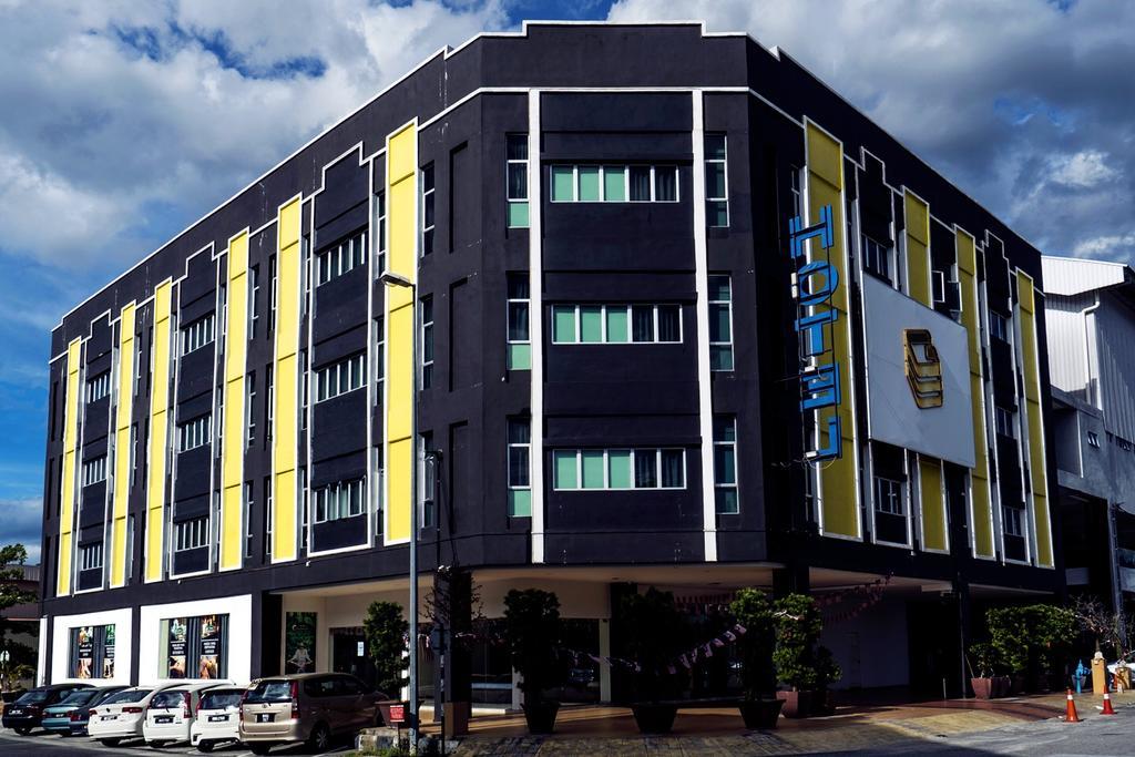 Golden Roof Hotel Ampang Ipoh Exterior photo
